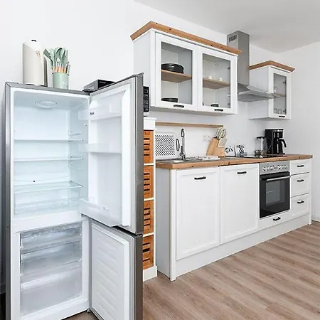 Haus Baumkrone * Gross Holum